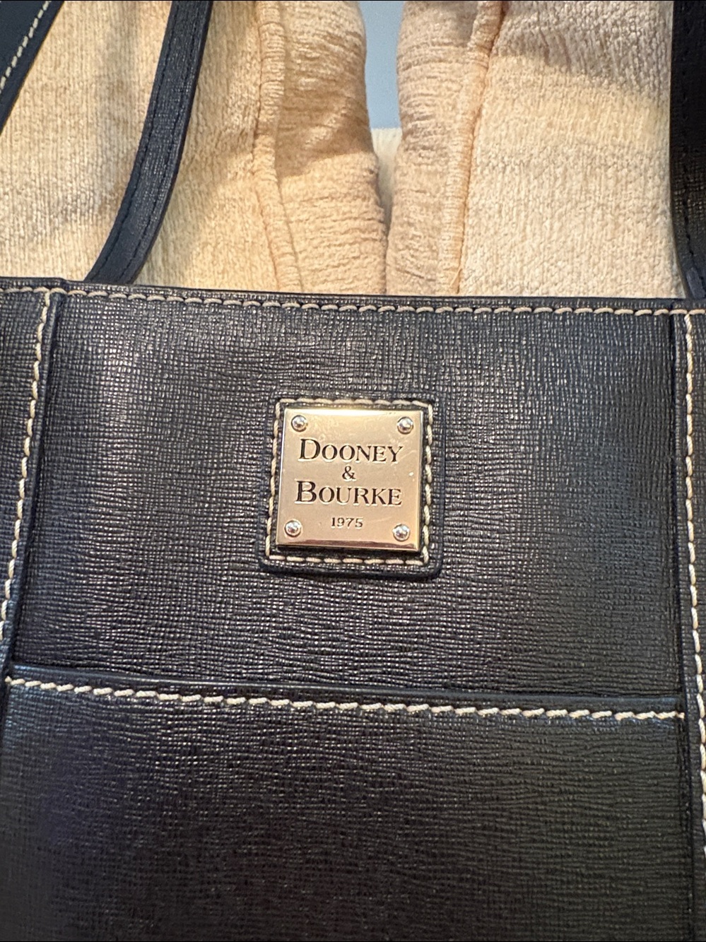 Dooney & Bourke Black Leather Tote Bag - Picture 2 of 16